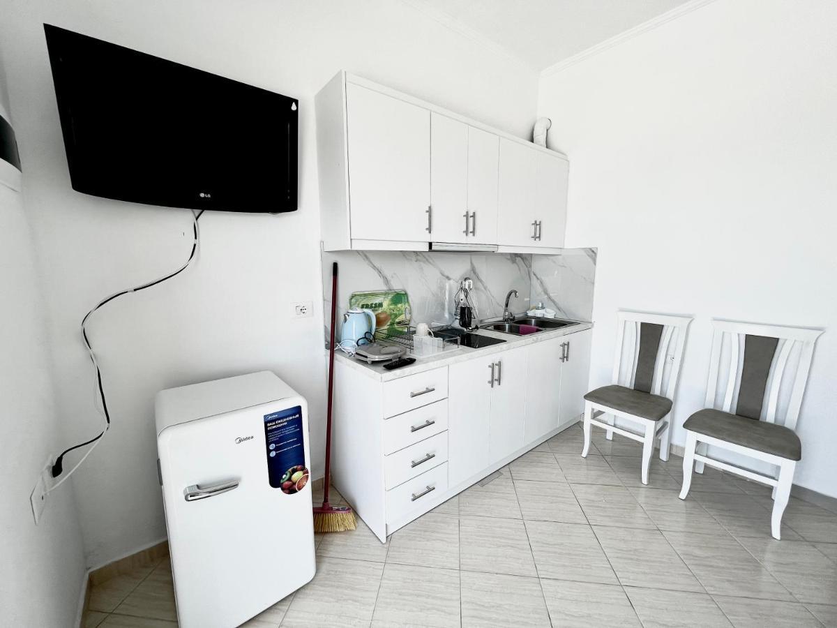 Apartament Propery Under Renovation Saranda Zewnętrze zdjęcie