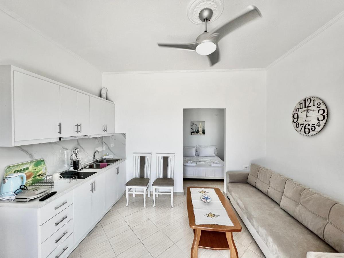 Apartament Propery Under Renovation Saranda Zewnętrze zdjęcie