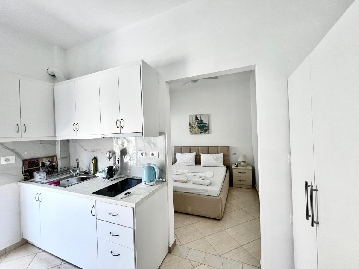 Apartament Propery Under Renovation Saranda Zewnętrze zdjęcie