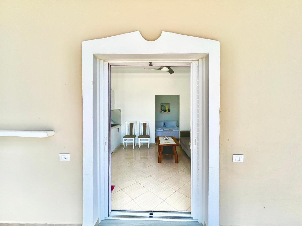 Apartament Propery Under Renovation Saranda Zewnętrze zdjęcie