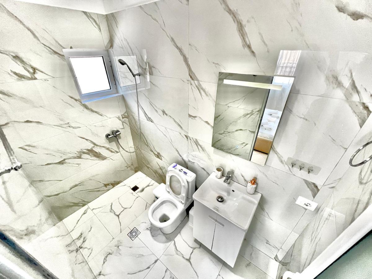 Apartament Propery Under Renovation Saranda Zewnętrze zdjęcie